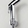 Tay xịt Eurolife EL-X12-T sở hữu bề mặt mạ Chrome sáng bóng, kiểu dáng hiện đại và đồng bộ với phụ kiện phòng tắm.