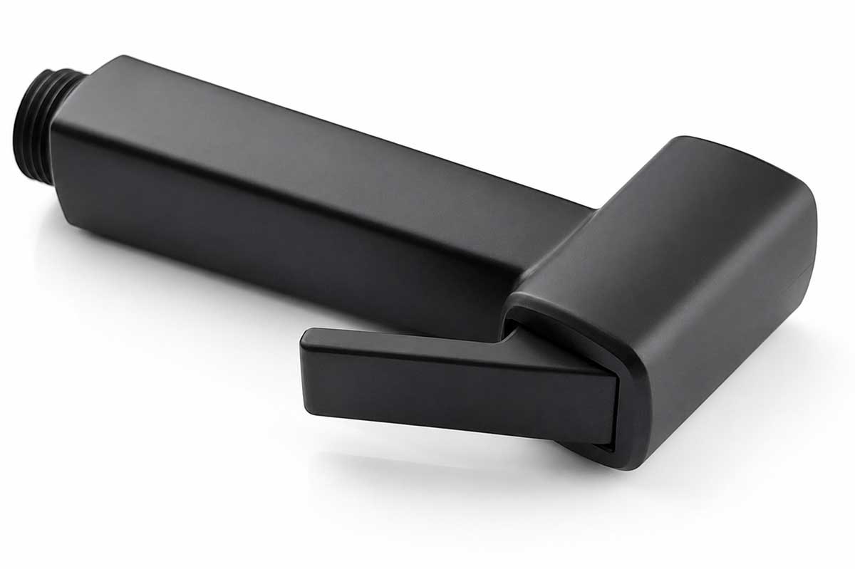 Cận cảnh nút nhấn điều khiển dòng nước trên tay xịt vệ sinh Eurolife EL-X11-D 