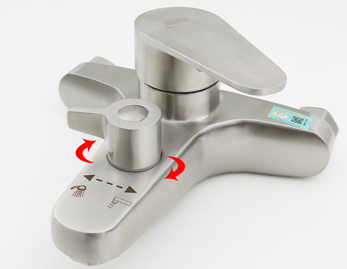 Ảnh mô tả nút chuyển đổi dạng xoay của củ sen Eurolife EL-LAVEN 01, sử dụng đĩa ceramic, giúp chuyển hướng dòng nước giữa tay sen và đầu xả dưới thuận tiện.