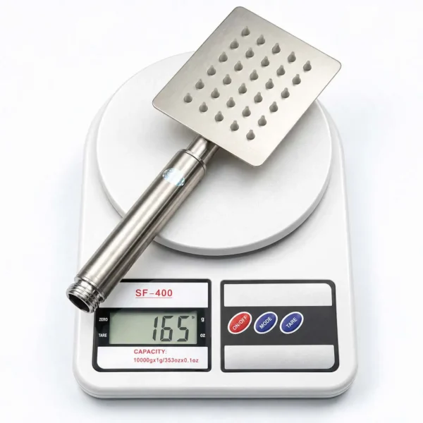 Tay sen Eurolife EL-111SH đặt trên cân hiển thị trọng lượng 165 g