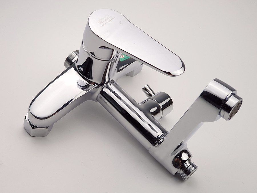 Thân củ sen nóng lạnh của cây sen Eurolife EL-SC902