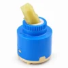 Cartridge Ceramic Eurolife EL-KC40 đường kính 40 mm với thân vỏ màu xanh và trục điều khiển