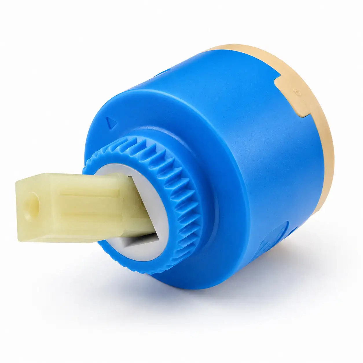 Trục điều khiển của cartridge Ceramic Eurolife nhìn cận cảnh từ phía trên thân van